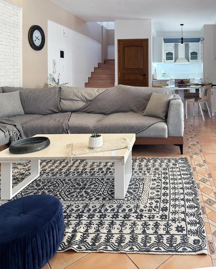 Helen'S House Apartment เอียราเปตรา ภายนอก รูปภาพ